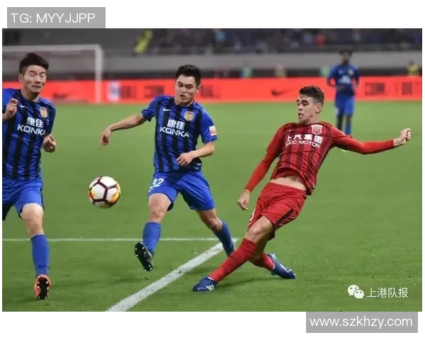 上海足球队强势领跑全国锦标赛积分榜积分达到100分展现冠军实力 上海足球队强势领跑全国锦标赛积分榜积分达到100分展现冠军实力