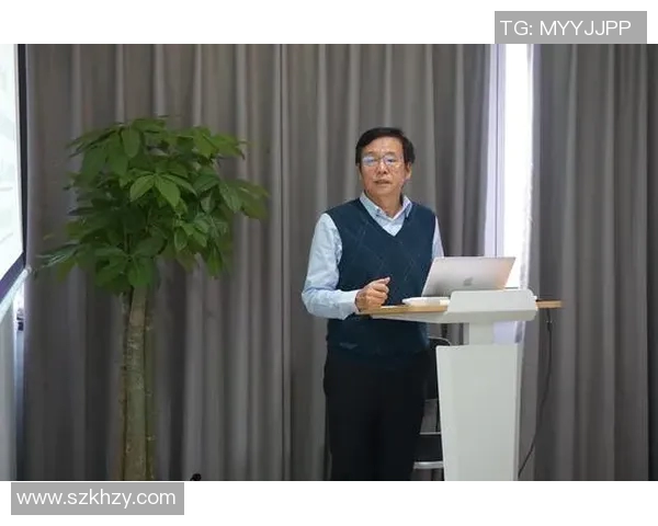 专访吴丽揭秘和平精英成功背后的策略与创新之路 专访吴丽揭秘和平精英成功背后的策略与创新之路